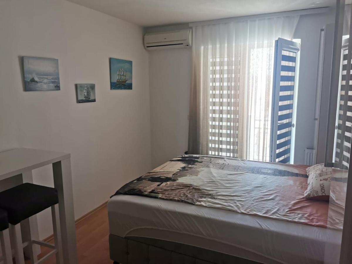 Apartments Ivi Vir Dış mekan fotoğraf