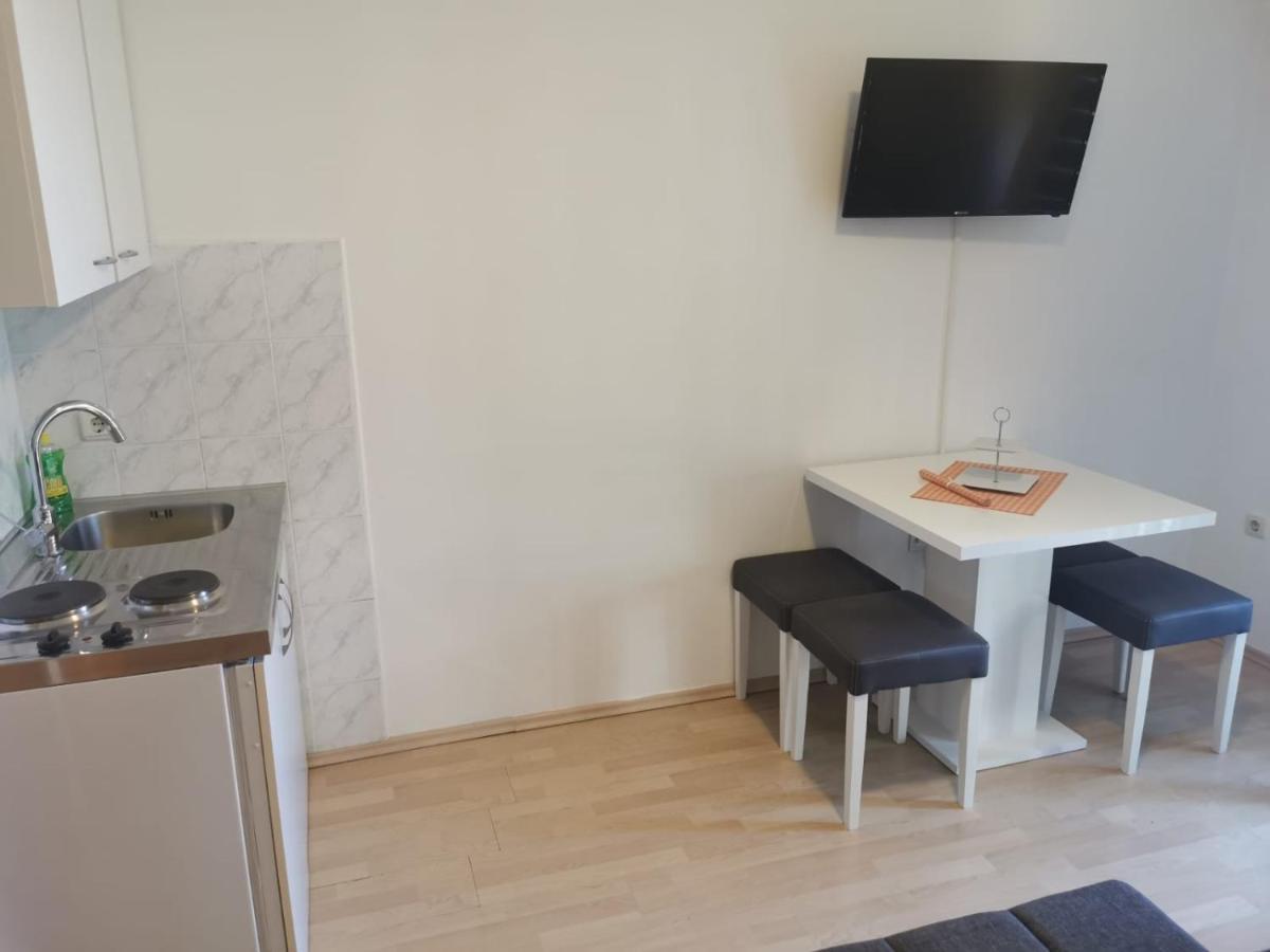 Apartments Ivi Vir Dış mekan fotoğraf