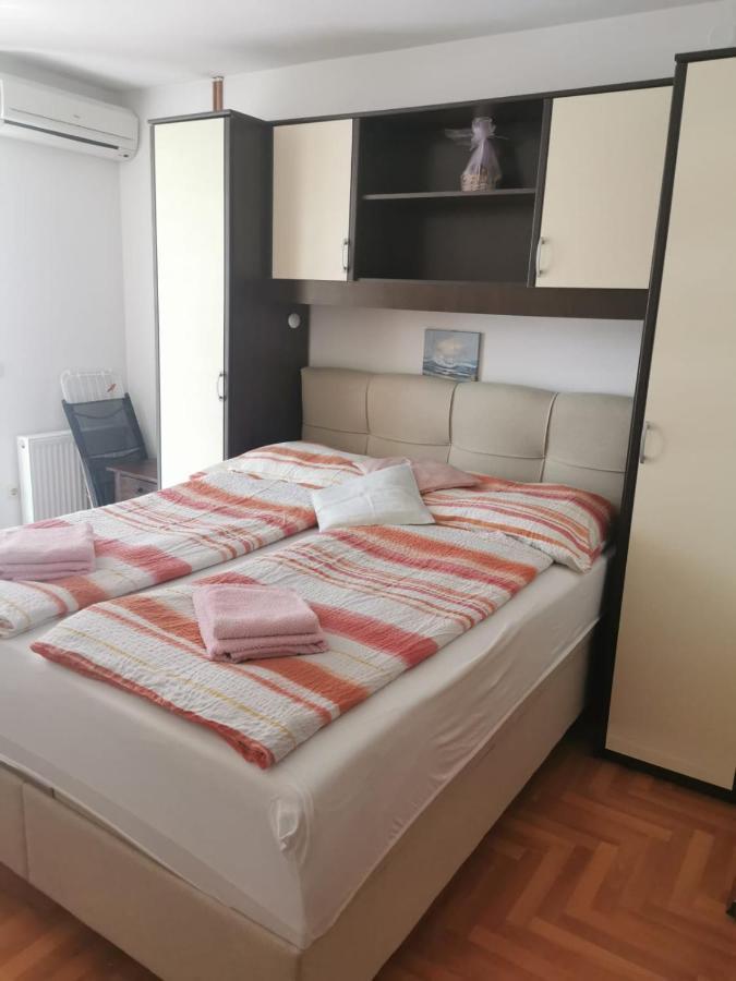 Apartments Ivi Vir Dış mekan fotoğraf